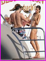 Alessandra Ambrosio Nude Pictures