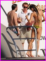 Alessandra Ambrosio Nude Pictures