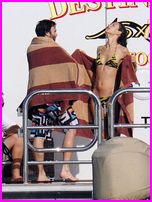 Alessandra Ambrosio Nude Pictures