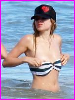Avril Lavigne Nude Pictures