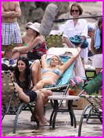 Busy Philipps Nude Pictures