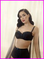 Dita Von Teese Nude Pictures