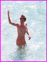 Elizabeth Hurley Nude Pictures