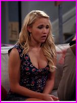 Emily Osment Nude Pictures