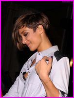 Frankie Sandford Nude Pictures