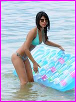 Jasmin Walia Nude Pictures