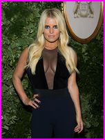 Jessica Simpson Nude Pictures