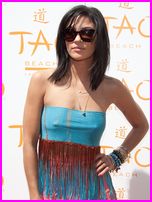 Jessica Szohr Nude Pictures