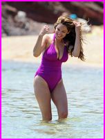 Kelly Brook Nude Pictures