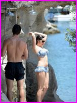 Kelly Brook Nude Pictures