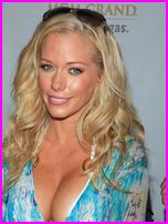 Kendra Wilkinson Nude Pictures