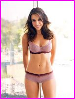 Lacey Chabert Nude Pictures