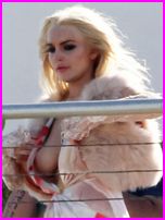 Lindsay Lohan Nude Pictures