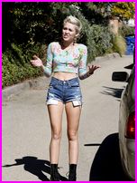 Miley Cryus Nude Pictures