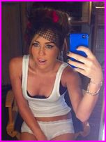 Miley Cyrus Nude Pictures