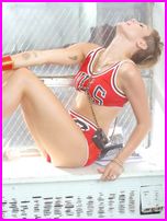 Miley Cyrus Nude Pictures
