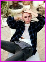 Miley Cyrus Nude Pictures