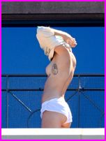 Miley Cyrus Nude Pictures