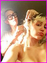 Miley Cyrus Nude Pictures