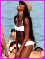 Naomi Campbell Nude Pictures