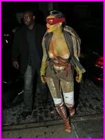 Rihanna Nude Pictures