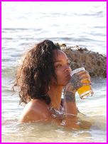 Rihanna Nude Pictures