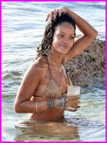 Rihanna Nude Pictures