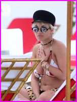 Rita Ora Nude Pictures