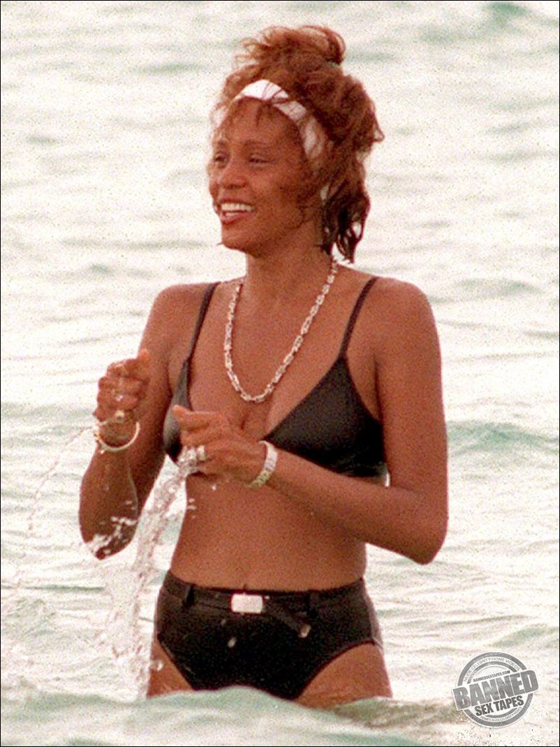 Whitney houston nude pictures