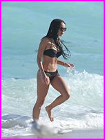 Zoe Kravitz Nude Pictures