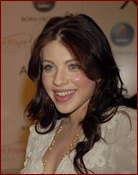 michelle-trachtenberg_05.jpg - 132 KB