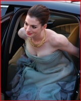 anne-hathaway_01.jpg - 140 KB