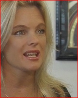 erika-eleniak_05.jpg - 104 KB