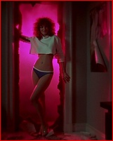 kelly-lebrock_02.jpg - 68 KB