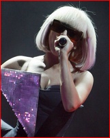 lady-gaga_11.jpg - 202 KB