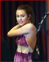 miley-cyrus_14.jpg - 239 KB