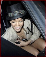 rihanna_03.jpg - 82 KB