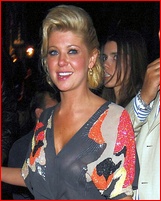 tara-reid_11.jpg - 170 KB