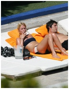 nicky-hilton_01.jpg - 157 KB