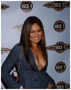 tia-carrere_10.jpg - 165 KB