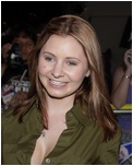 Beverley Mitchell Papaprazzi Nipslip And Posing Pics Pictures Gallery