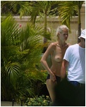 Claudia Schiffer Paparazzi Topless Shots Nude Pictures