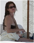 Debra Messing Paparazzi Oops And Bikini Shots Pictures Gallery