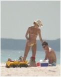 Elle McPherson Paparazzi Topless Shots Nude Pictures
