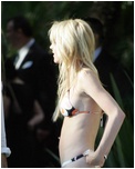 Lindsay Lohan Paparazzi Bikini Shots Nude Pictures