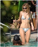 Mischa Barton Paparazzi Bikini Shots Nude Pictures