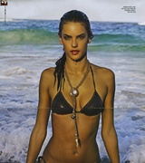 Alessandra Ambrosio Nude Pictures