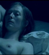 Tilda Swinton Nude Pictures