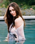 Madeline Zima Nude Pictures