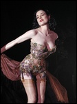 dita-von-teese_14.jpg - 167 KB